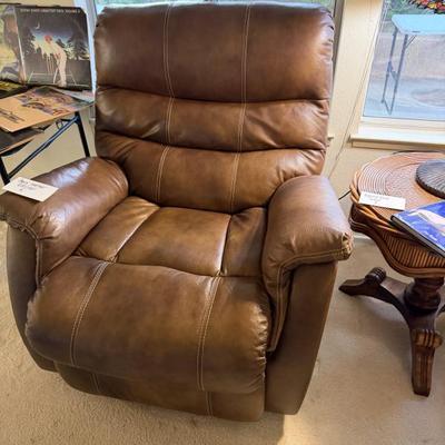 Sale Photo Thumbnail #40