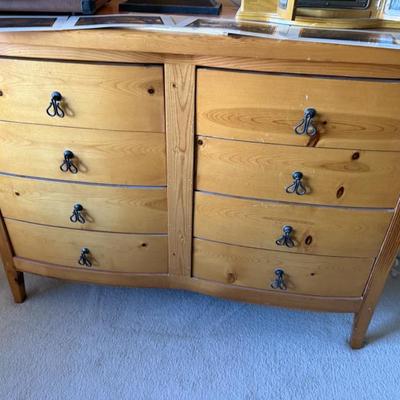 Sale Photo Thumbnail #148