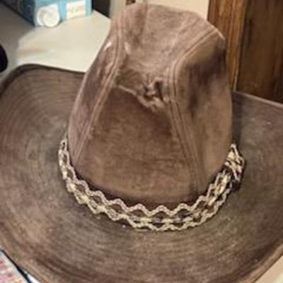 Sale Photo Thumbnail #35