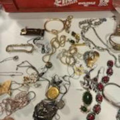 Sale Photo Thumbnail #56