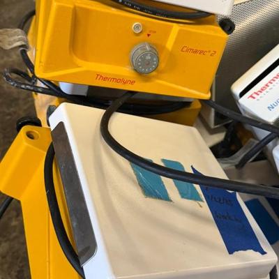 Sale Photo Thumbnail #7: Thermolyne Cimarec 2 Magnetic Stirrer 