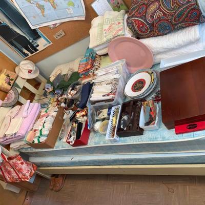 Sale Photo Thumbnail #136