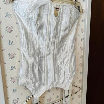 Sale Photo Thumbnail #94