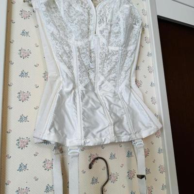 Sale Photo Thumbnail #95