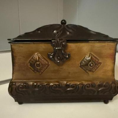 Sale Photo Thumbnail #299