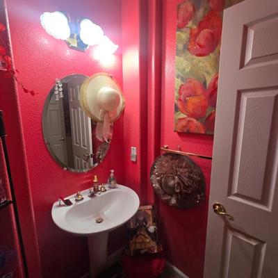 Sale Photo Thumbnail #100