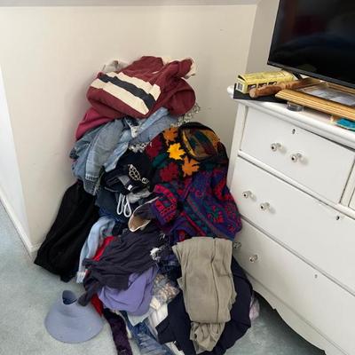 Sale Photo Thumbnail #34