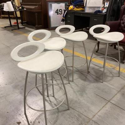 Sale Photo Thumbnail #309