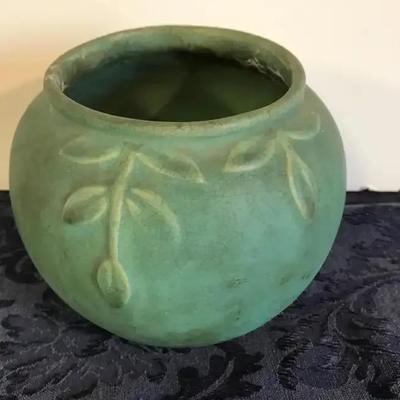 Weller Pottery Vessel