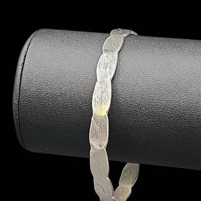 Sale Photo Thumbnail #116