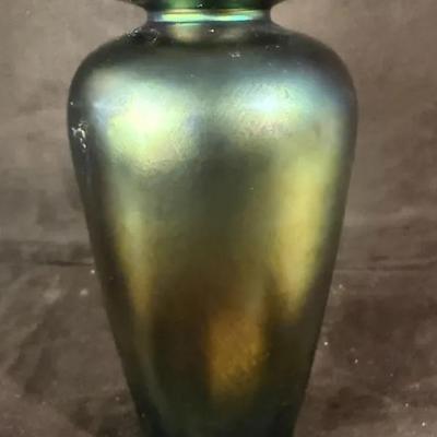 Iridescent art glass vase