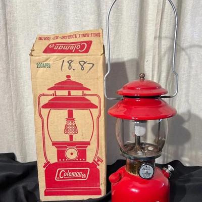 Vintage coleman 200a195 single mantle lantern with box