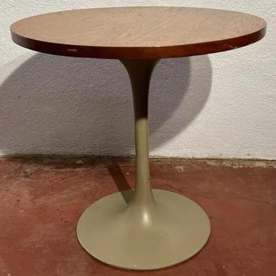 Vintage burke inc mid century tulip base small table