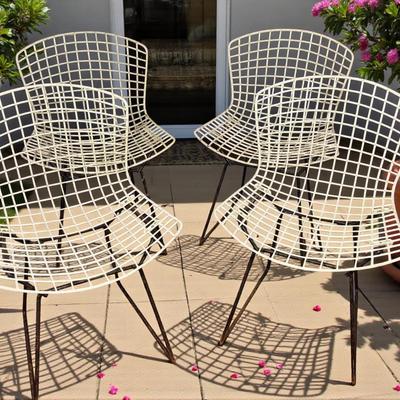 Pair of mid century modern classic wire chairs bertoia