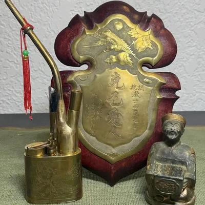 Chinese collectibles wedding bed plaque opium pipe and incense burner
