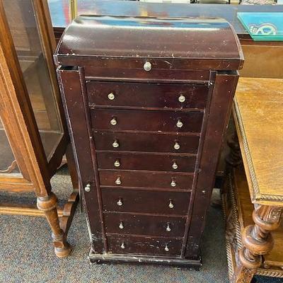 Sale Photo Thumbnail #88