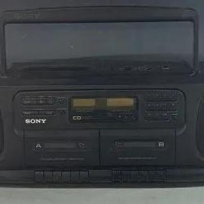 Vintage Sony CFD-120 CD/Radio/Cassette Player