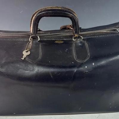Vintage Zippo Grip Black Leather Doctors Bag