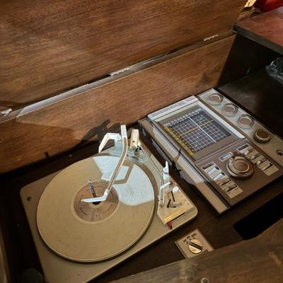 Sale Photo Thumbnail #76