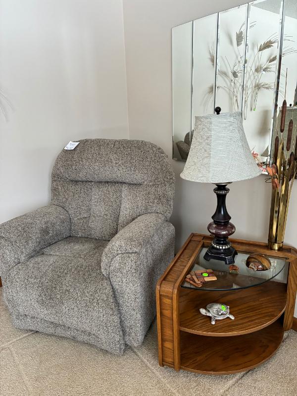 Sale Photo Thumbnail #13