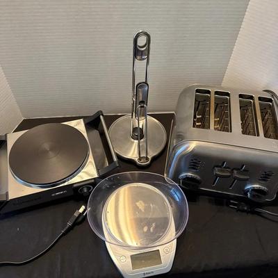 Kitchen Appliances - Cuisinart 4 Slice Toaster, Techwood Hot Plate, Food Scale, Paper Towel Holder
