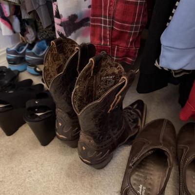 Sale Photo Thumbnail #428