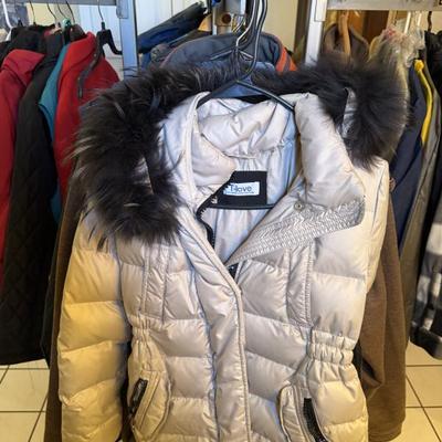 Sale Photo Thumbnail #447