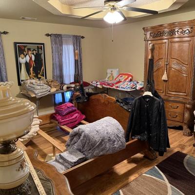 Sale Photo Thumbnail #367