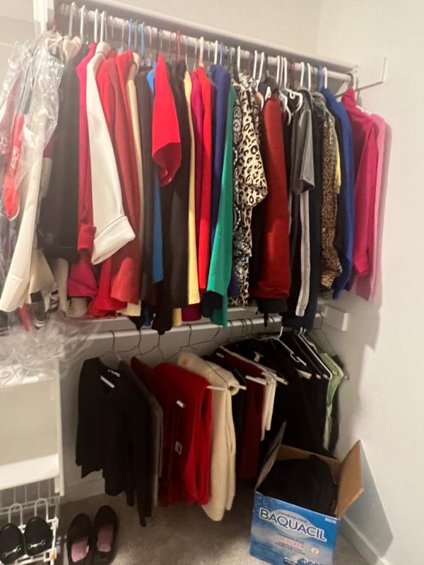 Sale Photo Thumbnail #173