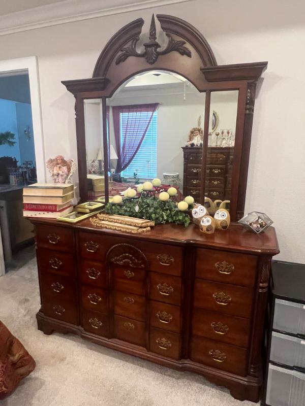 Sale Photo Thumbnail #166