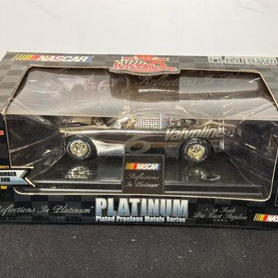 Sale Photo Thumbnail #261