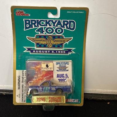 Sale Photo Thumbnail #263