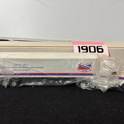 Sale Photo Thumbnail #164