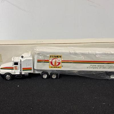 Sale Photo Thumbnail #162