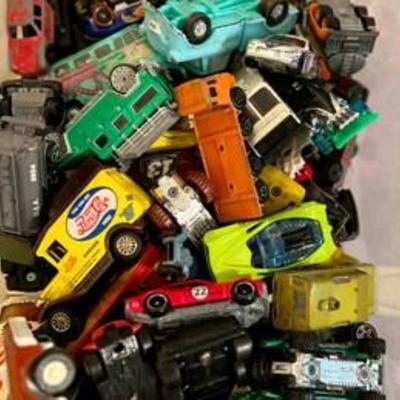 Sale Photo Thumbnail #98