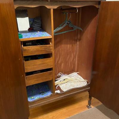 Sale Photo Thumbnail #103