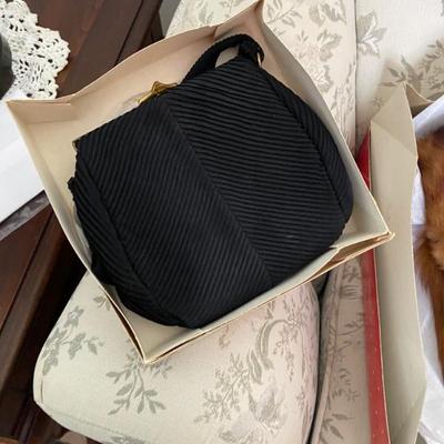 Sale Photo Thumbnail #189