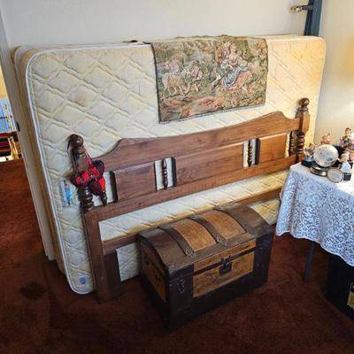 Sale Photo Thumbnail #98