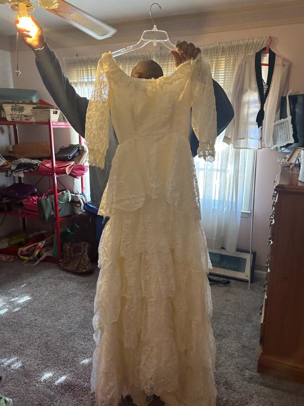 Sale Photo Thumbnail #35