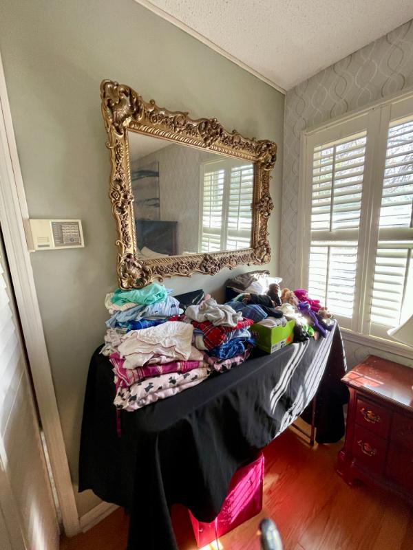 Sale Photo Thumbnail #9