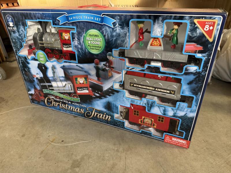 Sale Photo Thumbnail #136