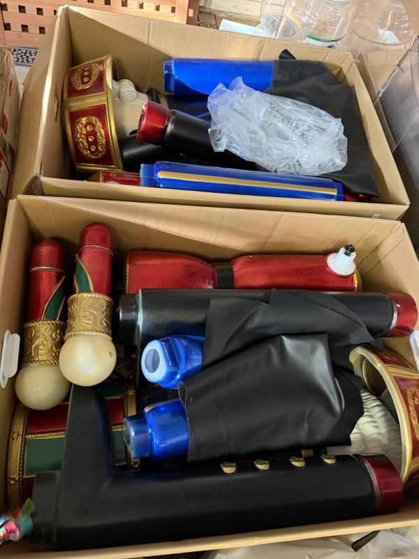 Sale Photo Thumbnail #132