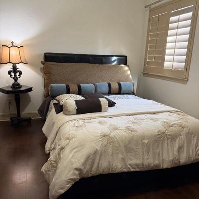 Sale Photo Thumbnail #67