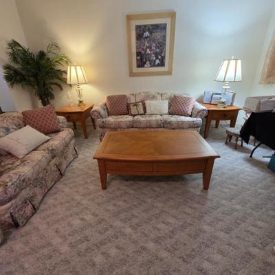 Sale Photo Thumbnail #181