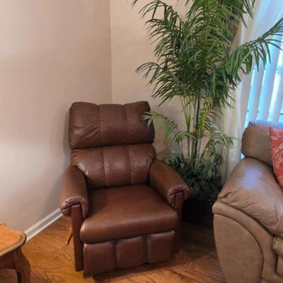 Sale Photo Thumbnail #195