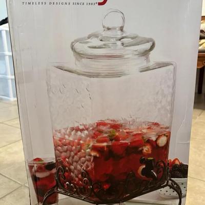 Tabletops Gallery 4.75-Gallon Glass Drink Dispenser with Metal Stand & Lid (Boxed)