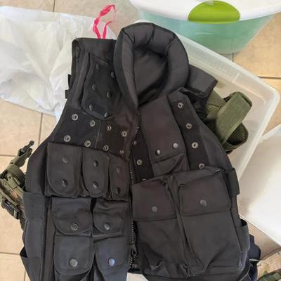 Assorted Tactical & Utility Vest Bundle