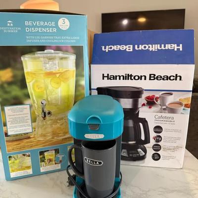 Beverage Dispenser & Coffee Maker Lot – 3-Gallon Dispenser, Bella Single-Serve & Hamilton Beach
