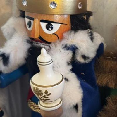 Sale Photo Thumbnail #194