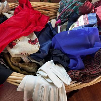 Sale Photo Thumbnail #341